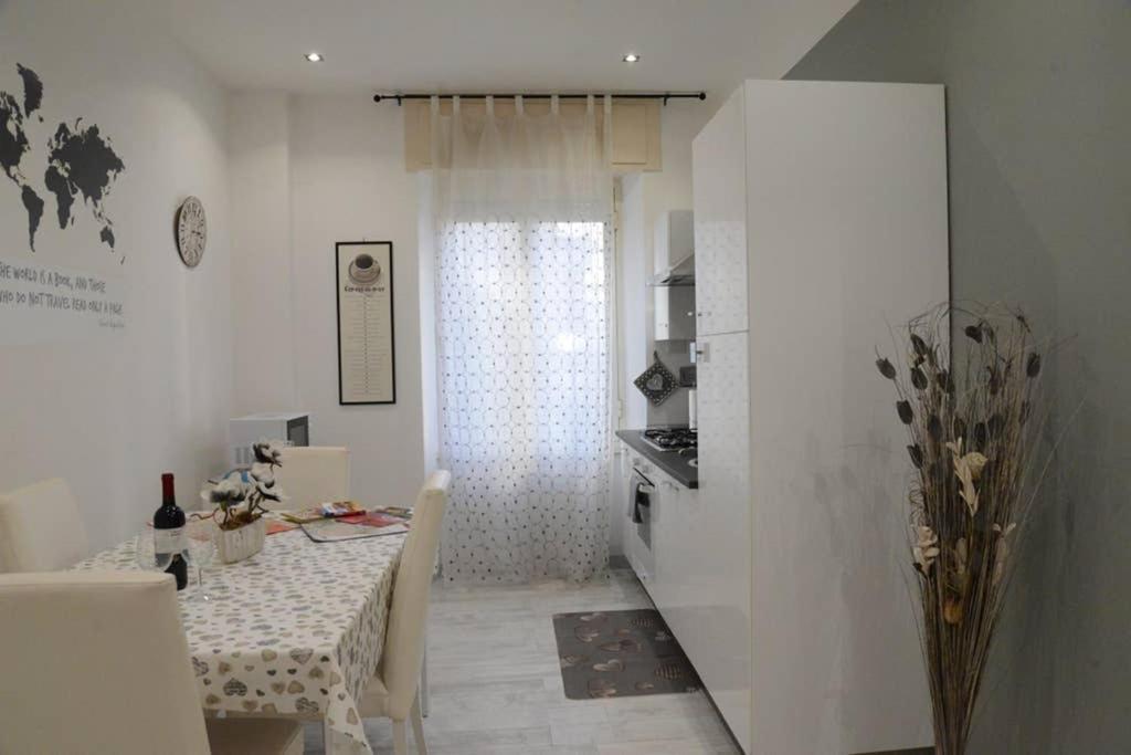 Appartement A Casa Di Rosa à Rome Extérieur photo